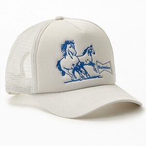 NWT Budweiser Trucker Hat